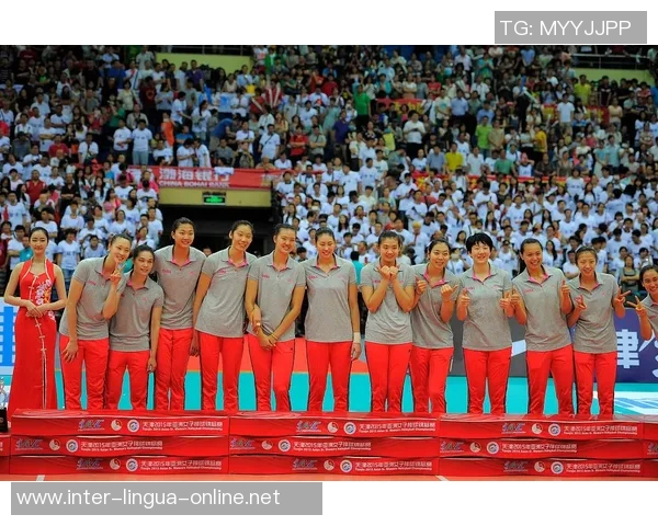 南京排球队荣登全国排球团队协作排行榜首位展现卓越团队精神与实力 南京排球队荣登全国排球团队协作排行榜首位展现卓越团队精神与实力