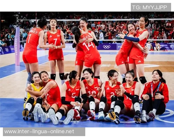 杭州排球队在全国排球团队协作排行榜中荣获第九名的佳绩