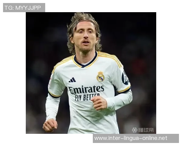 足球明星退役后的生活趣事揭秘与精彩瞬间回顾 足球明星退役后的生活趣事揭秘与精彩瞬间回顾